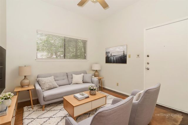 1620 Waterston Ave 205, Austin, TX 78703