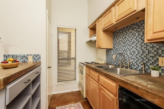 1620 Waterston Ave 205, Austin, TX 78703