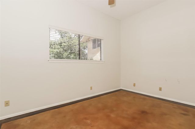 1620 Waterston Ave 205, Austin, TX 78703