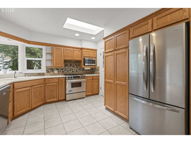 2742 BLUFF Ave Se, Salem, OR 97302