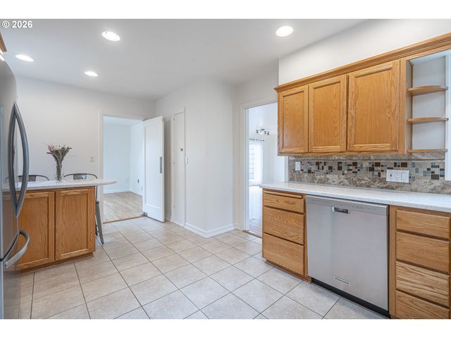 2742 BLUFF Ave Se, Salem, OR 97302