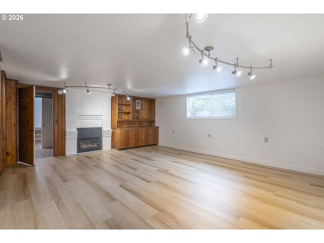 2742 BLUFF Ave Se, Salem, OR 97302