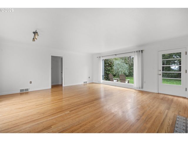 2742 BLUFF Ave Se, Salem, OR 97302