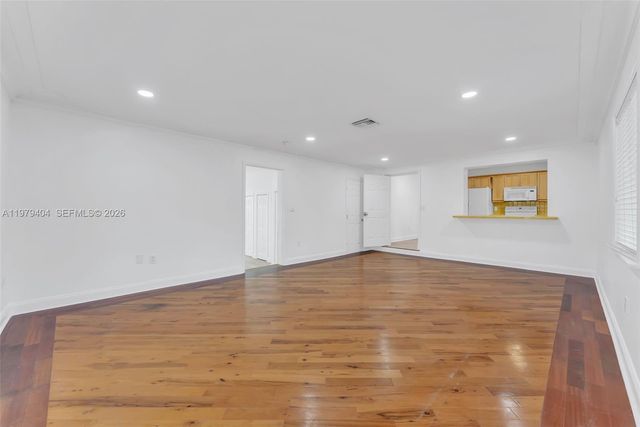 2121 SW 30th Ct 2121, Miami, FL 33145