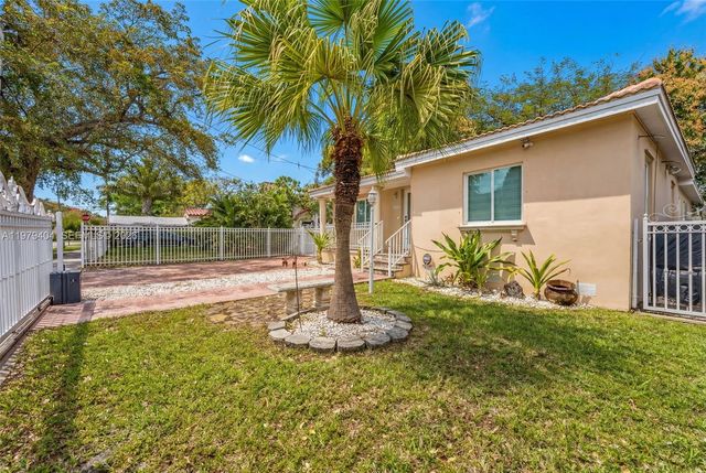 2121 SW 30th Ct 2121, Miami, FL 33145