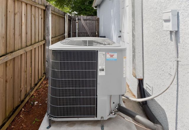 3319 KELSEY LANE, St Cloud, FL 34772