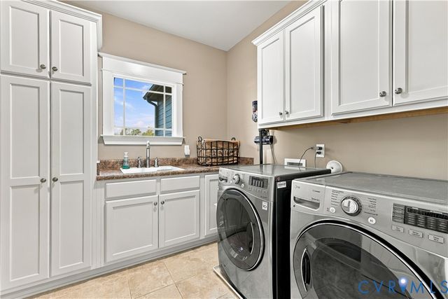 7512 Earthworks Dr, Mechanicsville, VA 23111