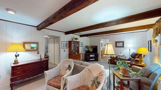 41 Wagon Wheel Rd, North Attleboro, MA 02760