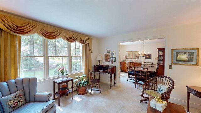 41 Wagon Wheel Rd, North Attleboro, MA 02760