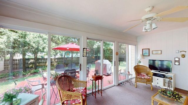 41 Wagon Wheel Rd, North Attleboro, MA 02760