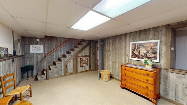 41 Wagon Wheel Rd, North Attleboro, MA 02760