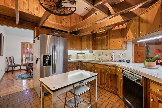 17055 SWEETWATER ROAD, Dade City, FL 33523