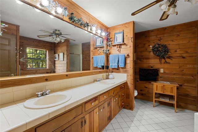 17055 SWEETWATER ROAD, Dade City, FL 33523