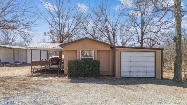 429572 E 1148 Road, Porum, OK 74455