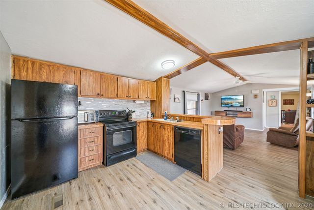 429572 E 1148 Road, Porum, OK 74455