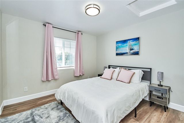 1307 W 9th, Santa Ana, CA 92703