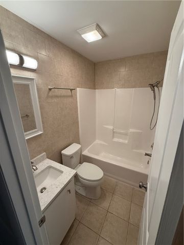 211 N Deerfield Drive, Brunswick, GA 31525