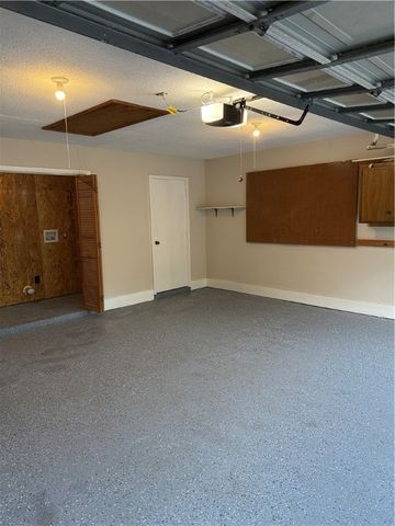 211 N Deerfield Drive, Brunswick, GA 31525