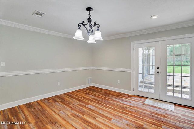 4441 Wedgewood Street, Jackson, MS 39211