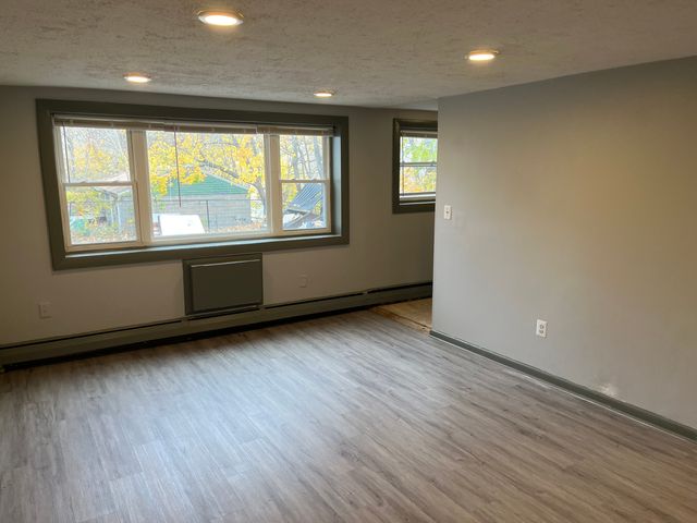 32 Cook Avenue 106, Meriden, CT 06451