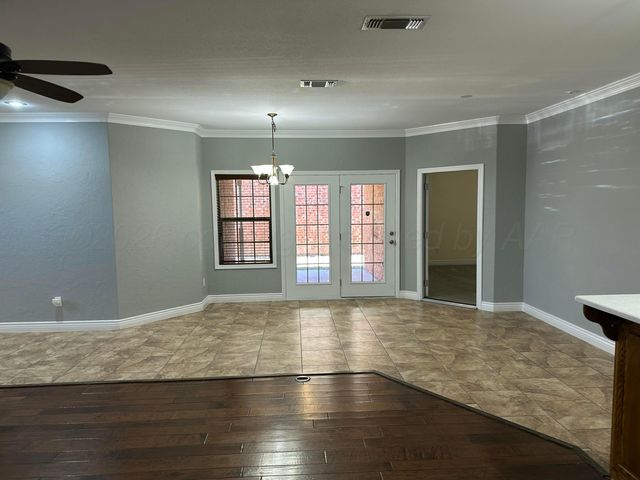 2 Cambridge Place, Borger, TX 79007