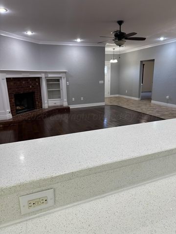 2 Cambridge Place, Borger, TX 79007