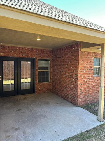 2 Cambridge Place, Borger, TX 79007