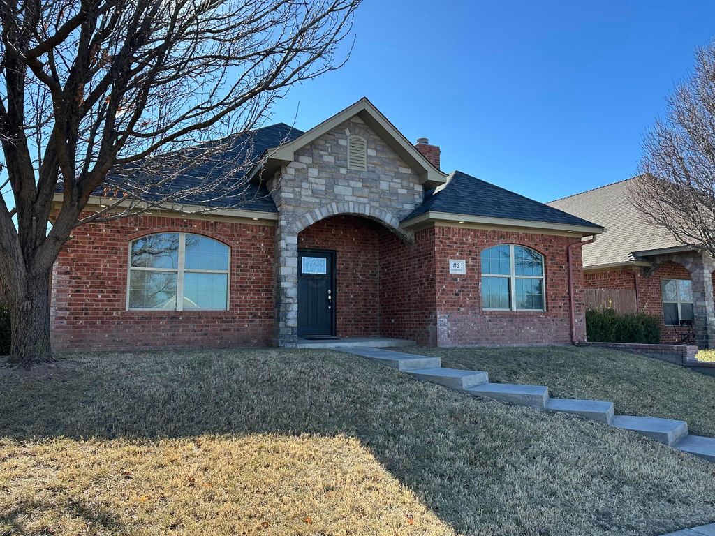 2 Cambridge Place, Borger, TX 79007