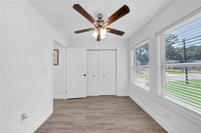 1110 Oak Knoll Terrace SE, Atlanta, GA 30315
