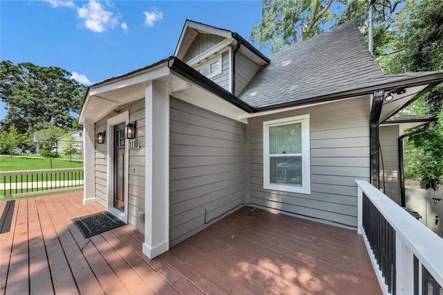1110 Oak Knoll Terrace SE, Atlanta, GA 30315