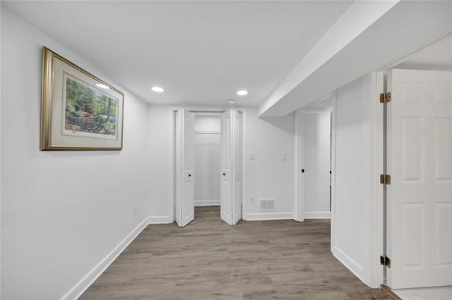 1110 Oak Knoll Terrace SE, Atlanta, GA 30315