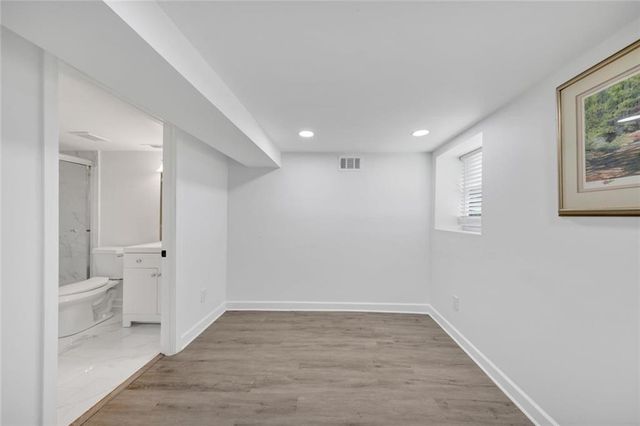 1110 Oak Knoll Terrace SE, Atlanta, GA 30315