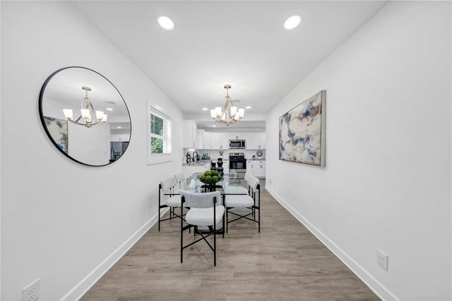 1110 Oak Knoll Terrace SE, Atlanta, GA 30315