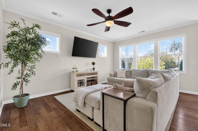 916 Conifer Forest Lane, Wake Forest, NC 27587