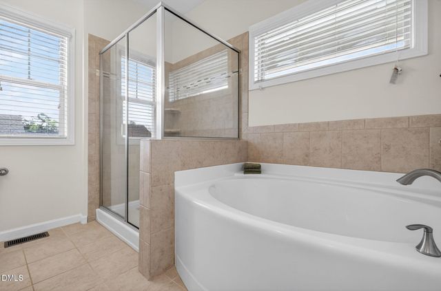 916 Conifer Forest Lane, Wake Forest, NC 27587