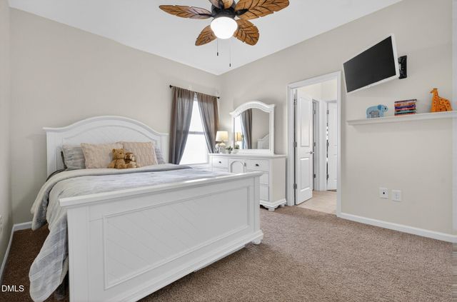 916 Conifer Forest Lane, Wake Forest, NC 27587