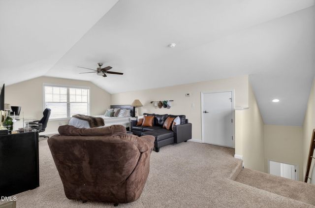 916 Conifer Forest Lane, Wake Forest, NC 27587