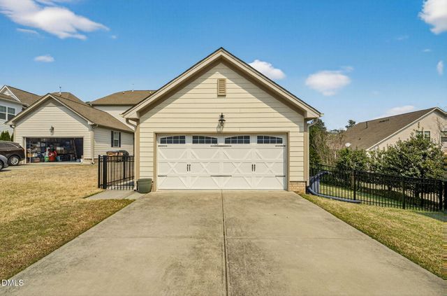 916 Conifer Forest Lane, Wake Forest, NC 27587