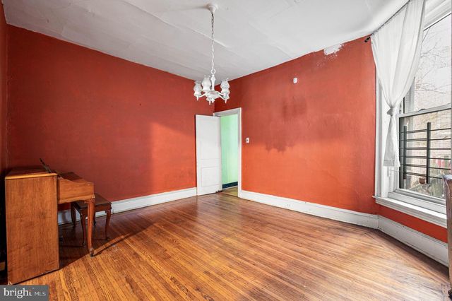 233 S 49TH ST, Philadelphia, PA 19139