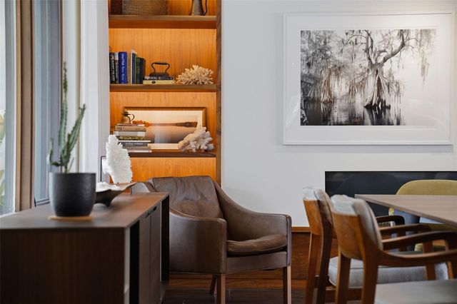 541 S WASHINGTON DRIVE, Sarasota, FL 34236