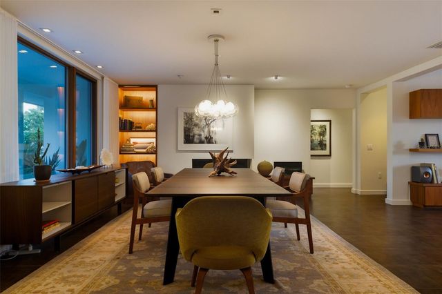 541 S WASHINGTON DRIVE, Sarasota, FL 34236