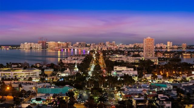 541 S WASHINGTON DRIVE, Sarasota, FL 34236