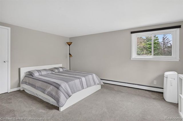 1190 Olander Drive, Lapeer, MI 48446