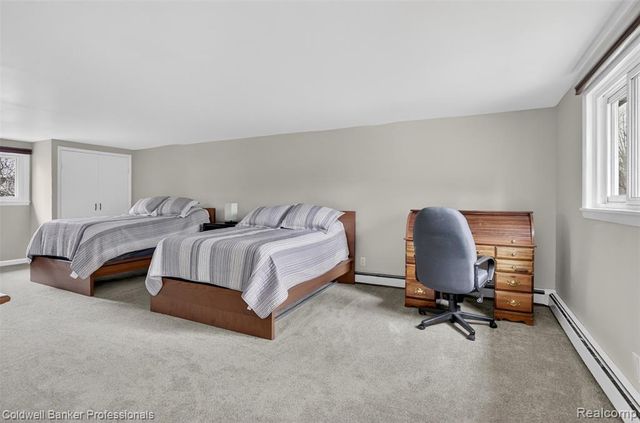 1190 Olander Drive, Lapeer, MI 48446