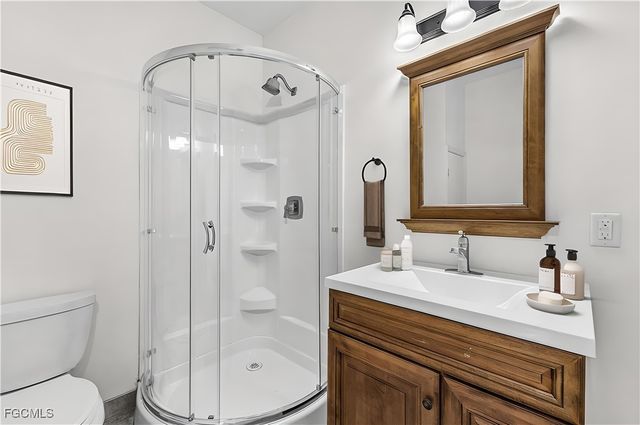 5345 Nautilus DR, Cape Coral, FL 33904