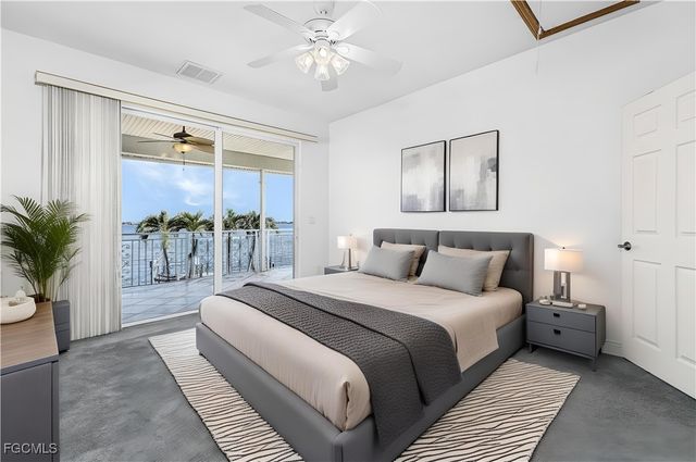 5345 Nautilus DR, Cape Coral, FL 33904