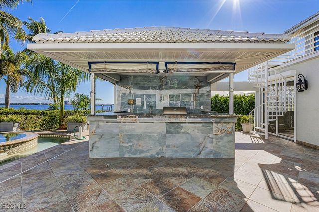 5345 Nautilus DR, Cape Coral, FL 33904