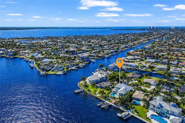 5345 Nautilus DR, Cape Coral, FL 33904