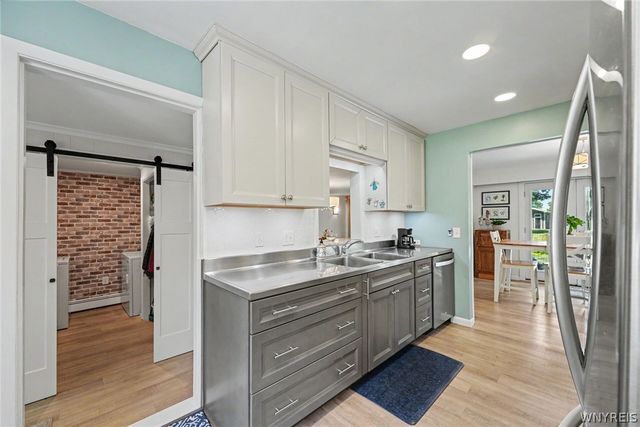 8150 Sheridan Drive, Clarence, NY 14221