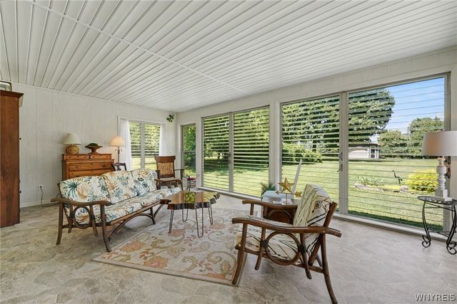 8150 Sheridan Drive, Clarence, NY 14221